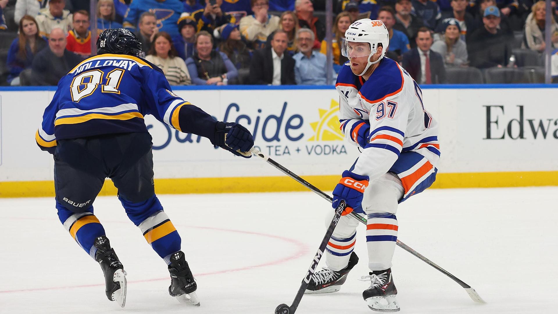 McDavid dekes through Blues' defense to set up Oilers' OT winner