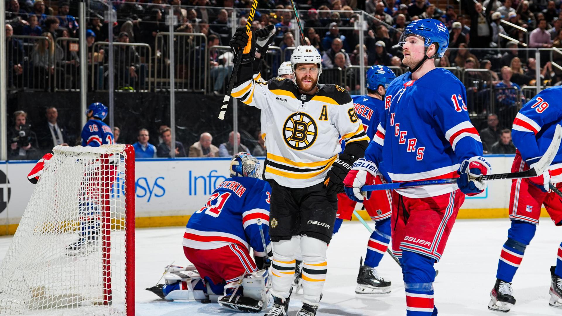 Bruins stun Rangers with 2 goals in 16 seconds