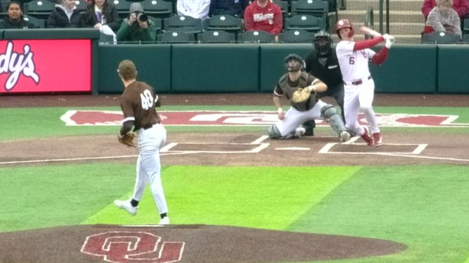 Oklahoma freshman's first HR is an inside-the-parker