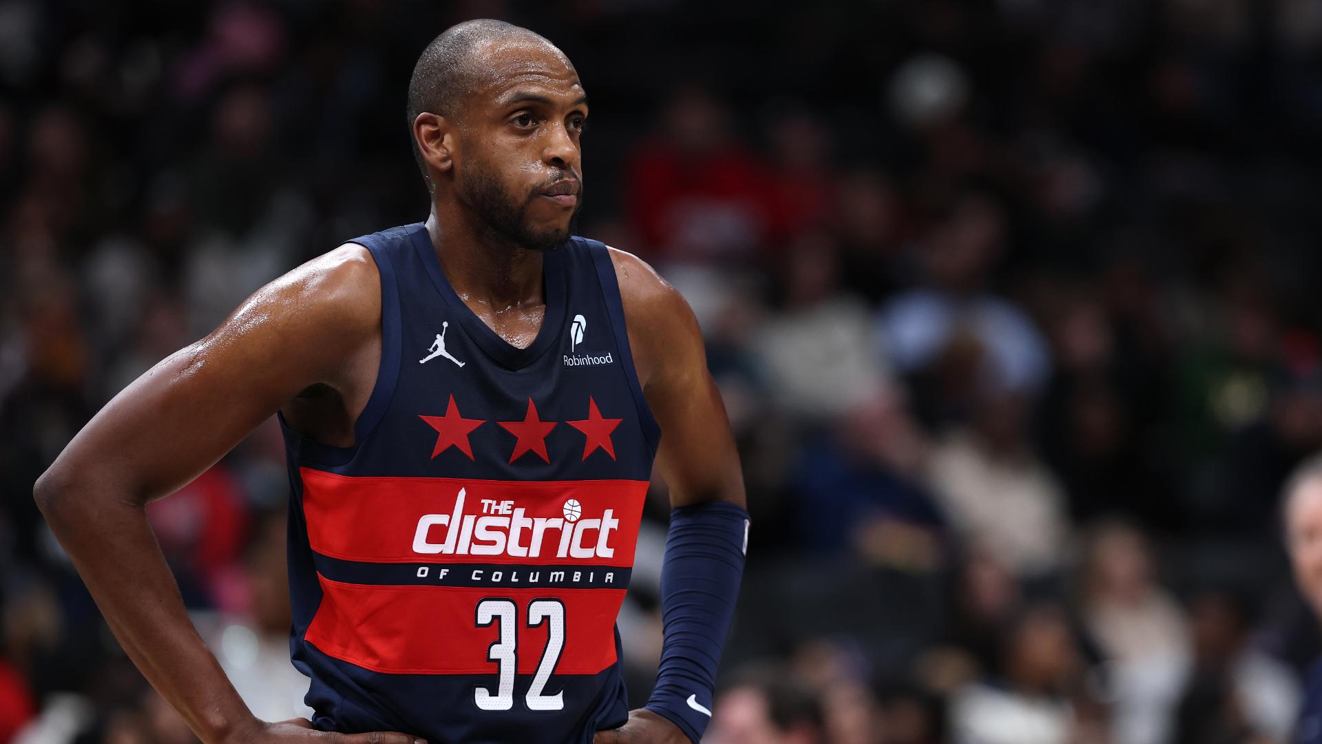 Wizards fall as Khris Middleton misses tying 3-pointer vs. his old team