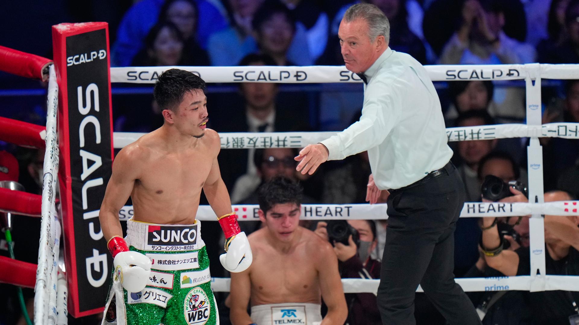 Junto Nakatani KOs David Cuellar in 3rd round to retain bantamweight title