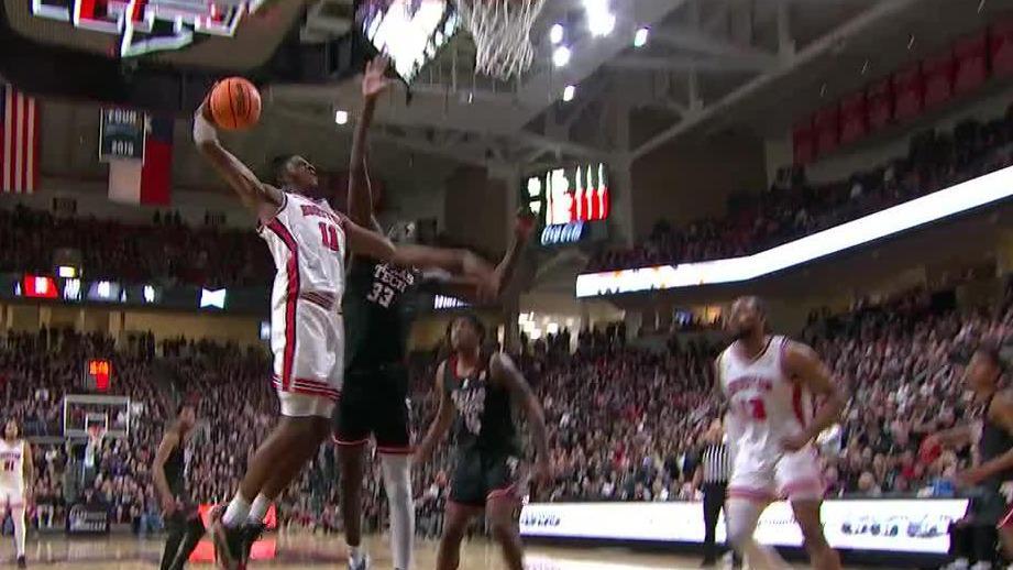 Houston's Joseph Tugler stuns with and-1 dunk