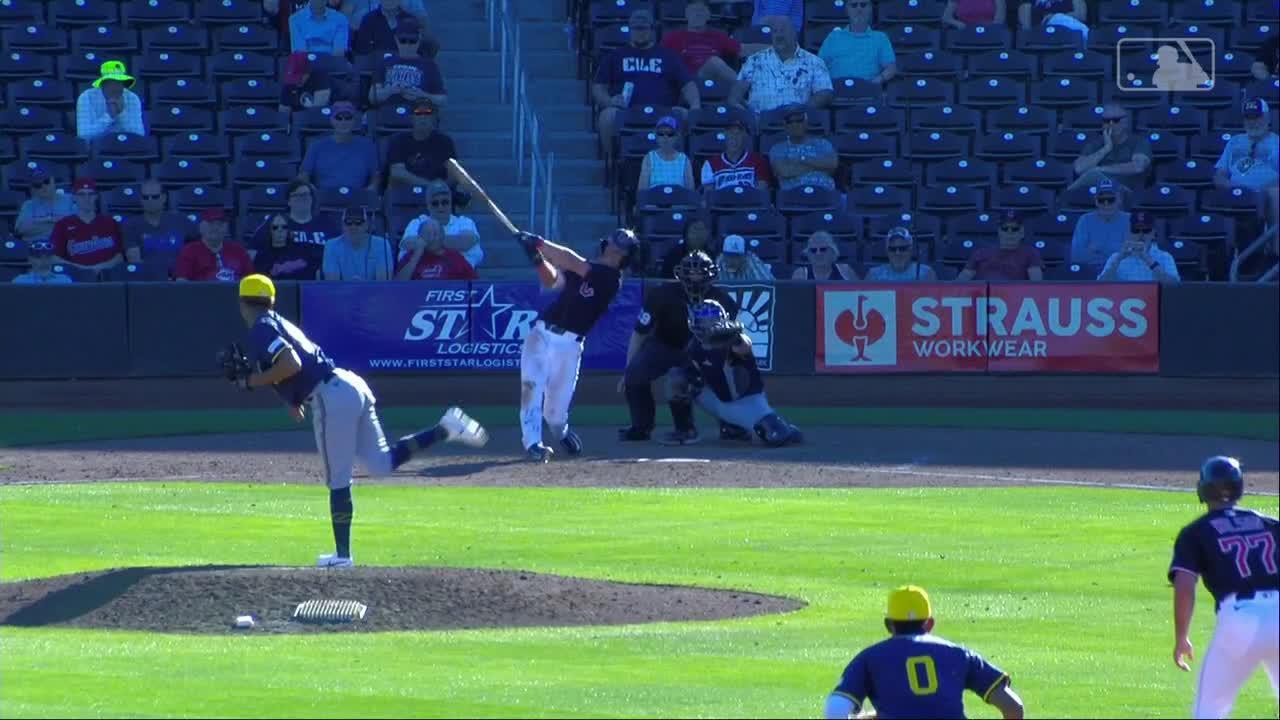 No. 1 pick Travis Bazzana crushes 443-foot HR