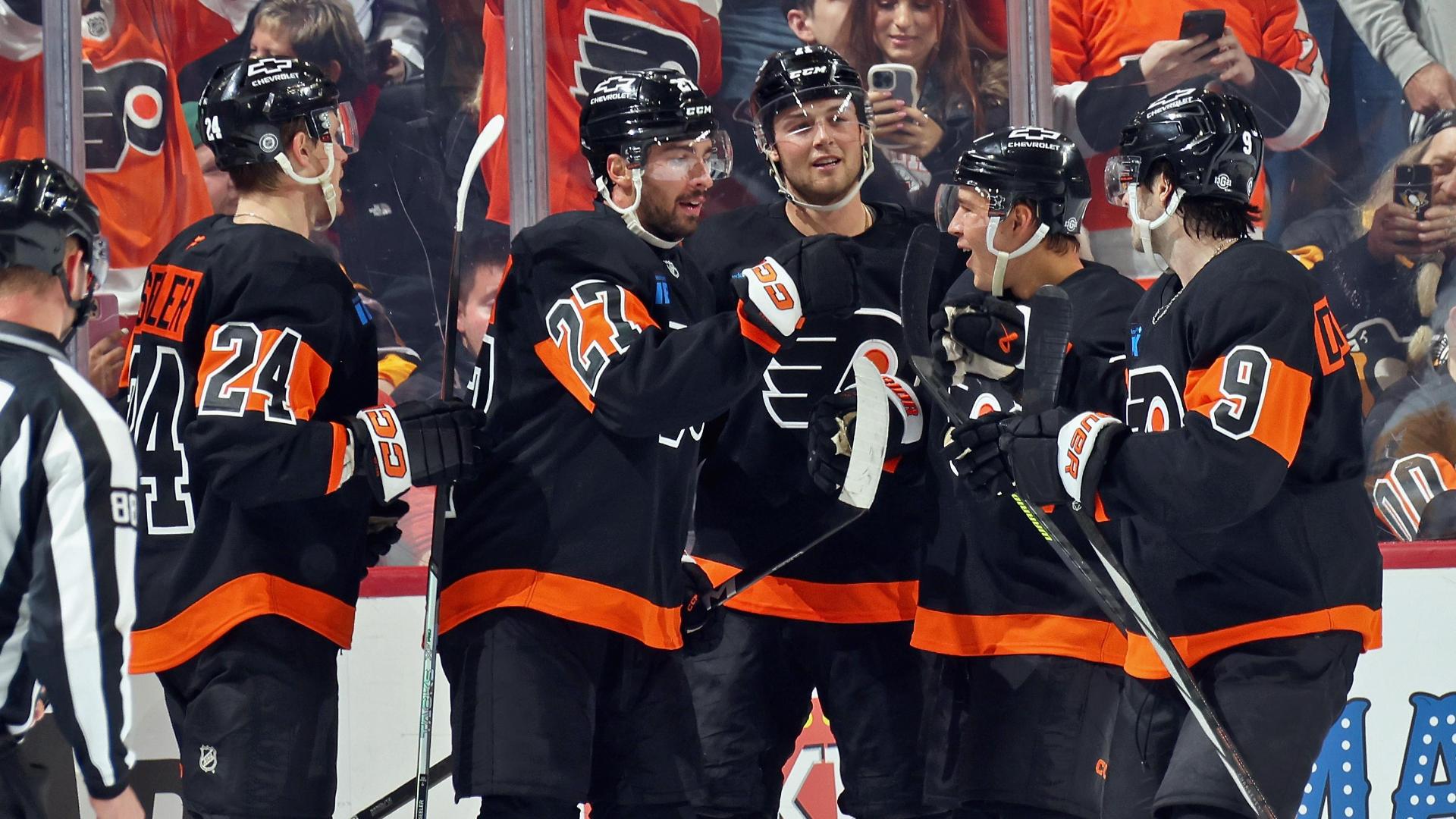 Noah Cates, Bobby Brink score 10 seconds apart for the Flyers