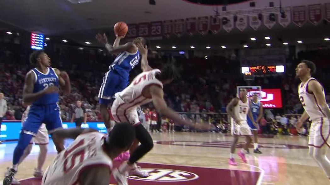 Otega Oweh drops in go-ahead layup in final seconds for Kentucky