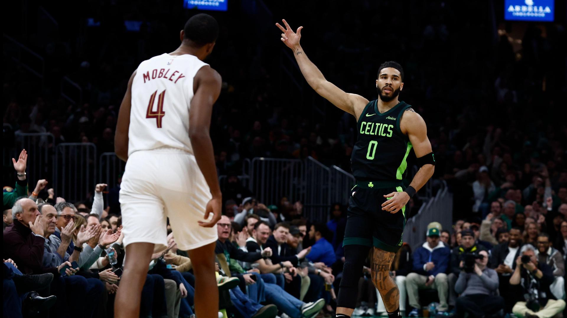 Jayson Tatum explodes for 30 first-half points against the Cavaliers