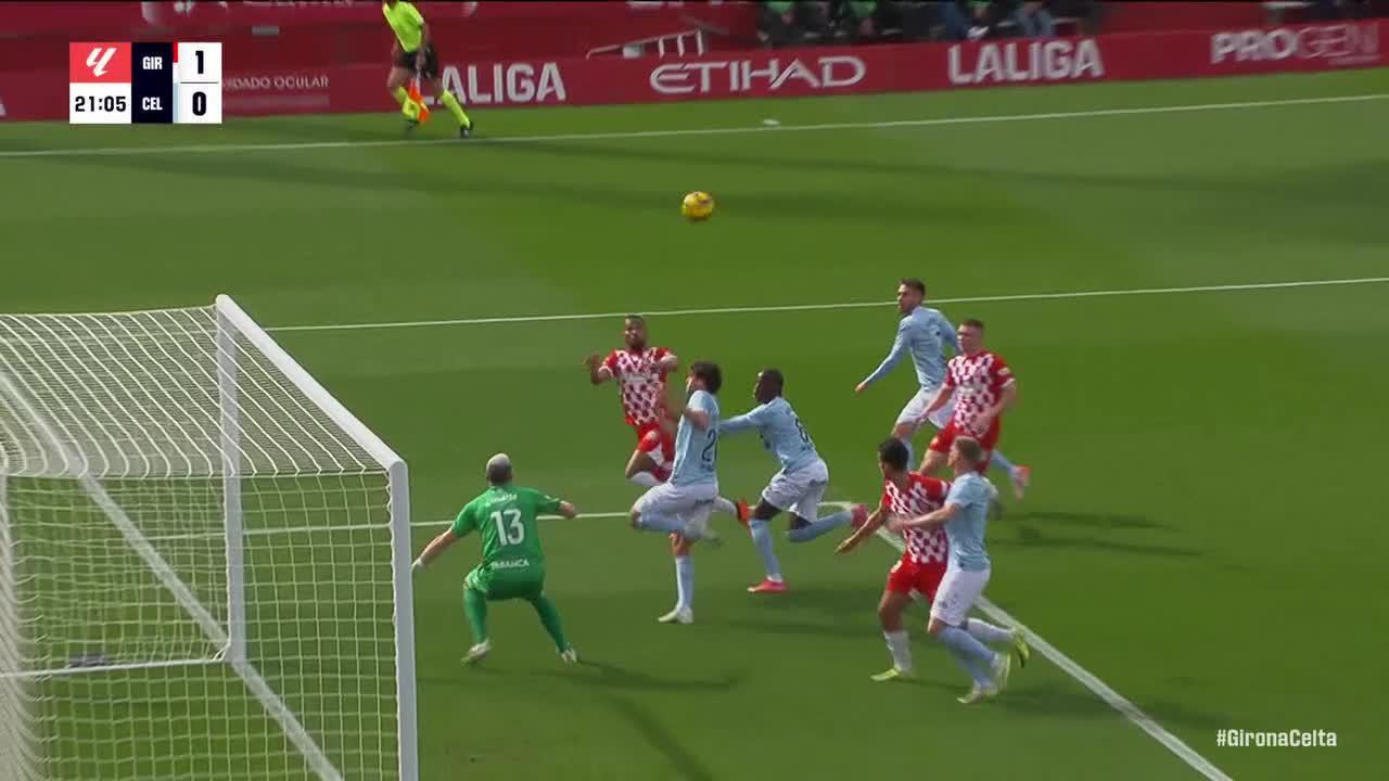 Viktor Tsygankov slots in the goal for Girona