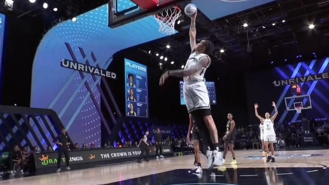 Brittney Griner throws down first dunk in Unrivaled history