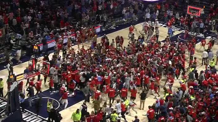 Fans storm the court after Ole Miss' big win over Tennessee