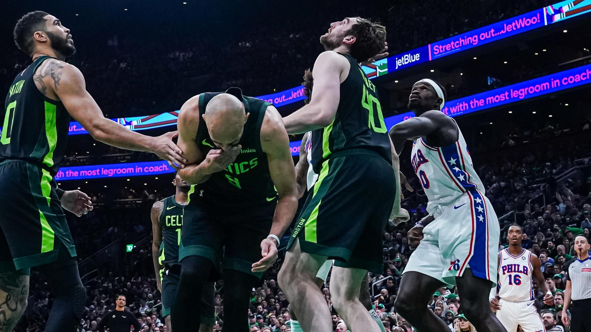 Derrick White loses tooth after Oubre elbow