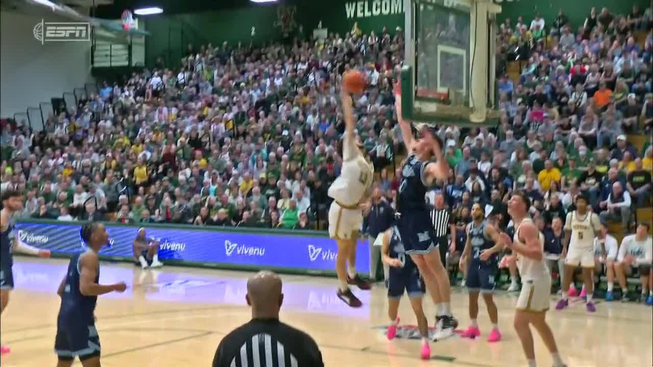 Jace Roquemore crams huge poster for Vermont