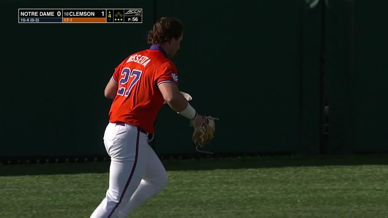 Tristan Bissetta robs a home run for Clemson