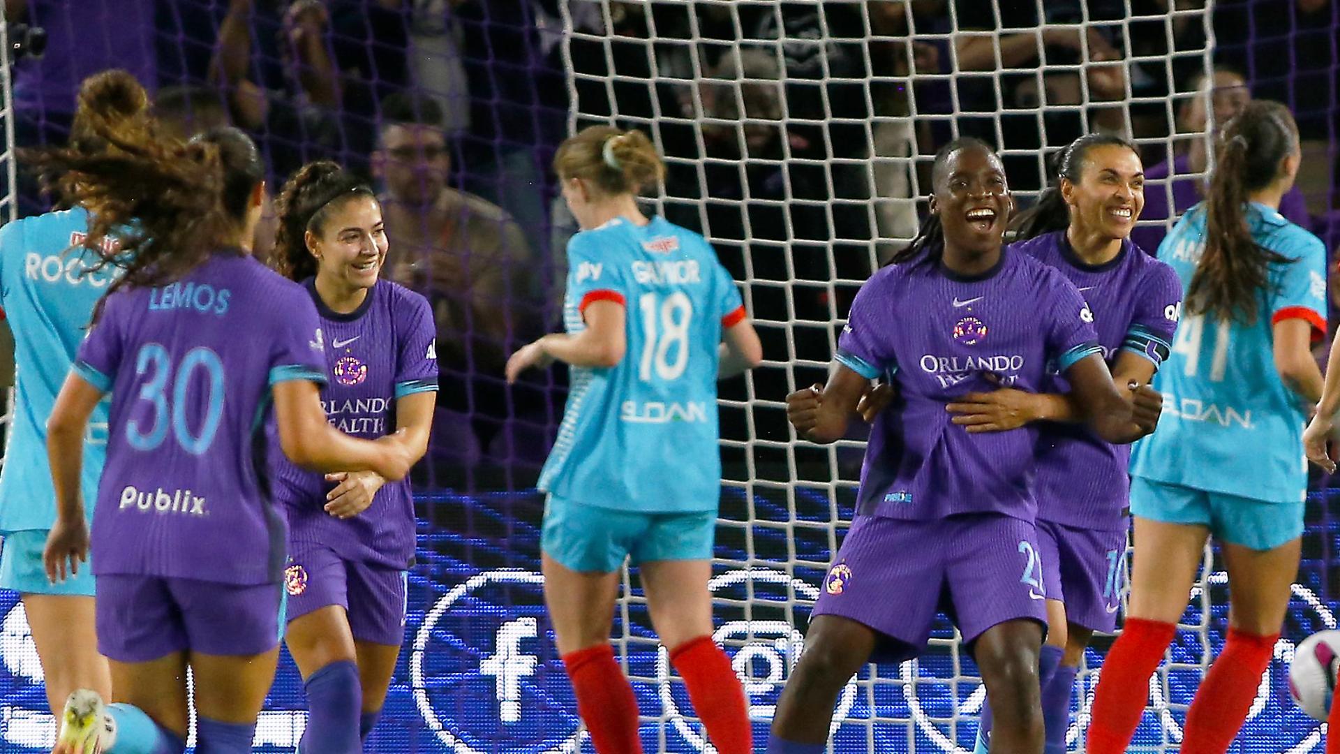 Barbra Banda scores a phenomenal goal for the Orlando Pride