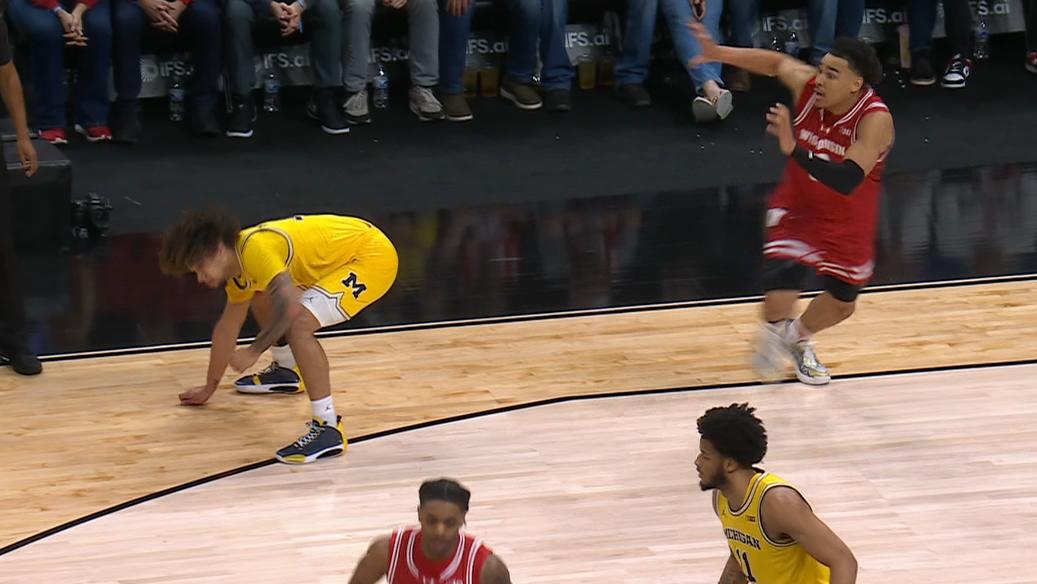 Tre Donaldson loses man after picking up his gum