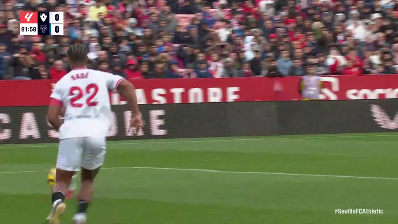 Ørjan Nyland makes a great save