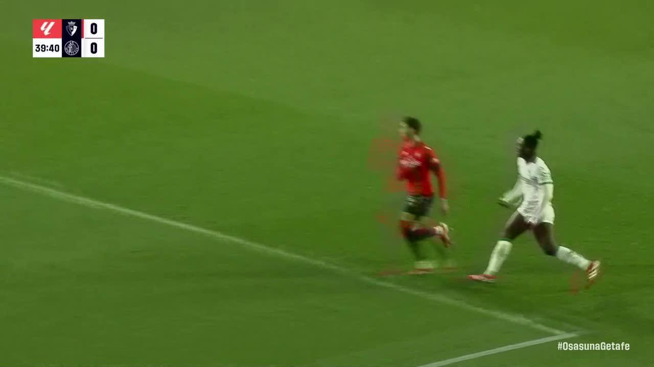 Sergio Herrera makes a great save