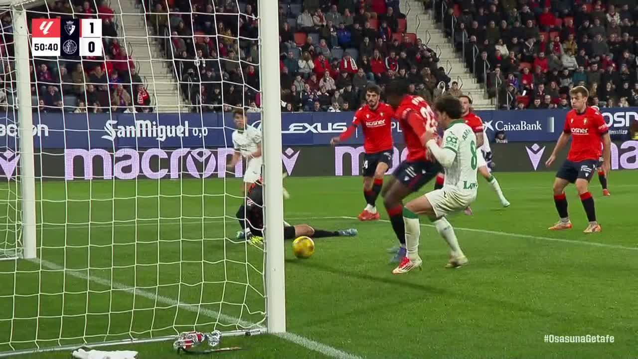 Sergio Herrera makes a great save