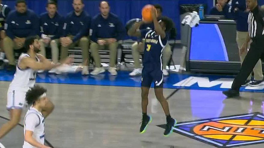 Honor Huff nails dagger trey for Chattanooga in 3OT win