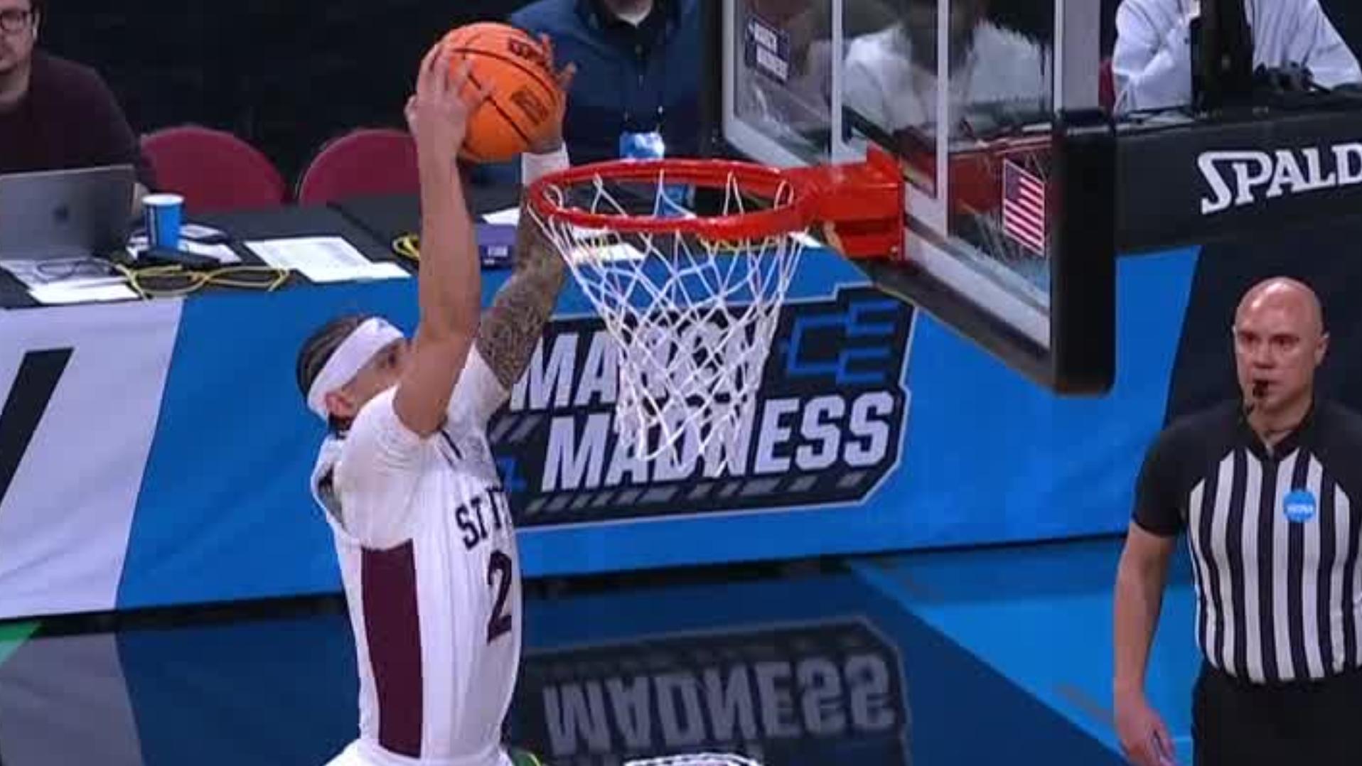 Josh Hubbard dimes Riley Kugel on electric Bulldogs slam