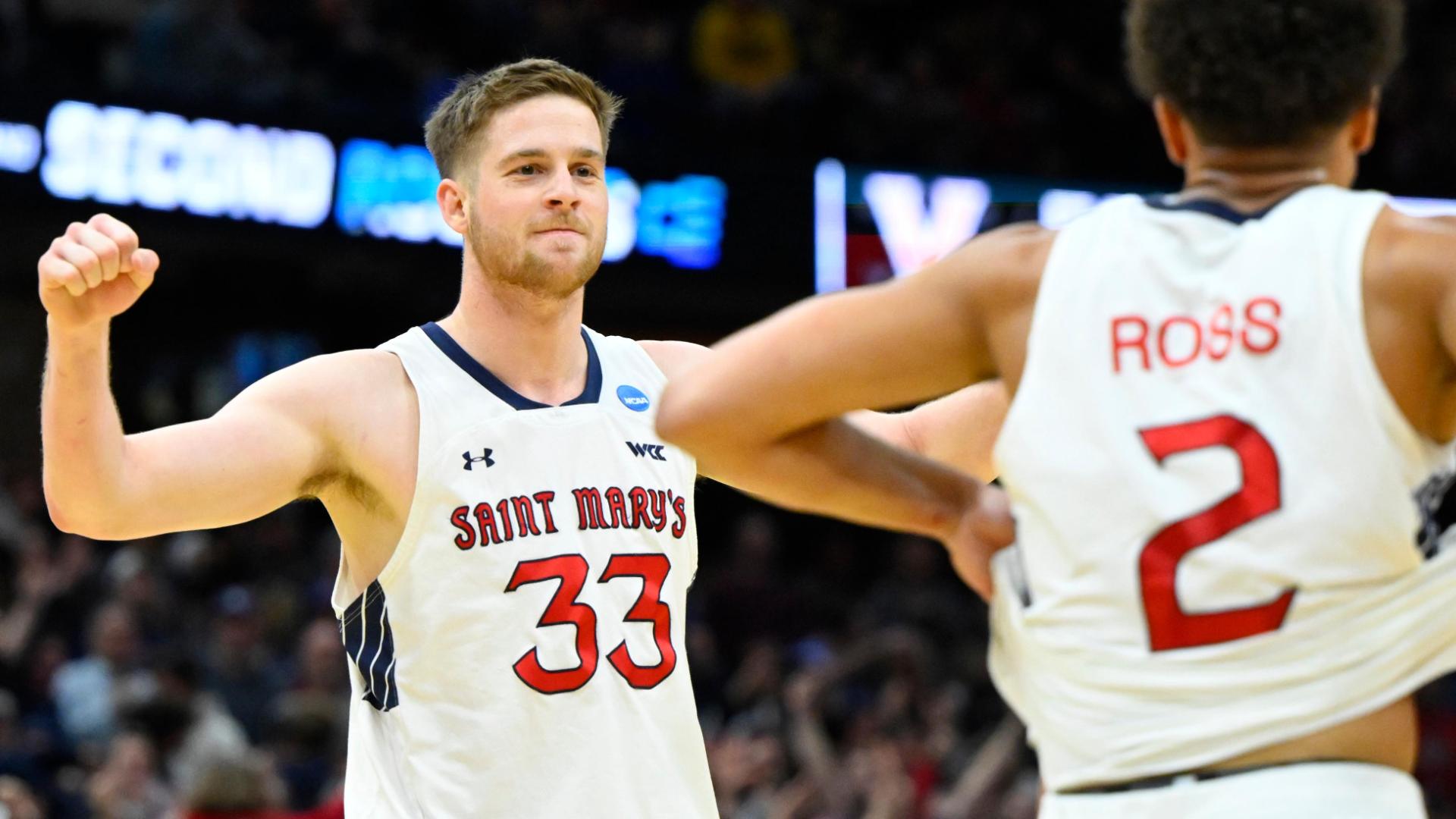 Saint Mary's moves on as Vanderbilt's tying 3 just misses