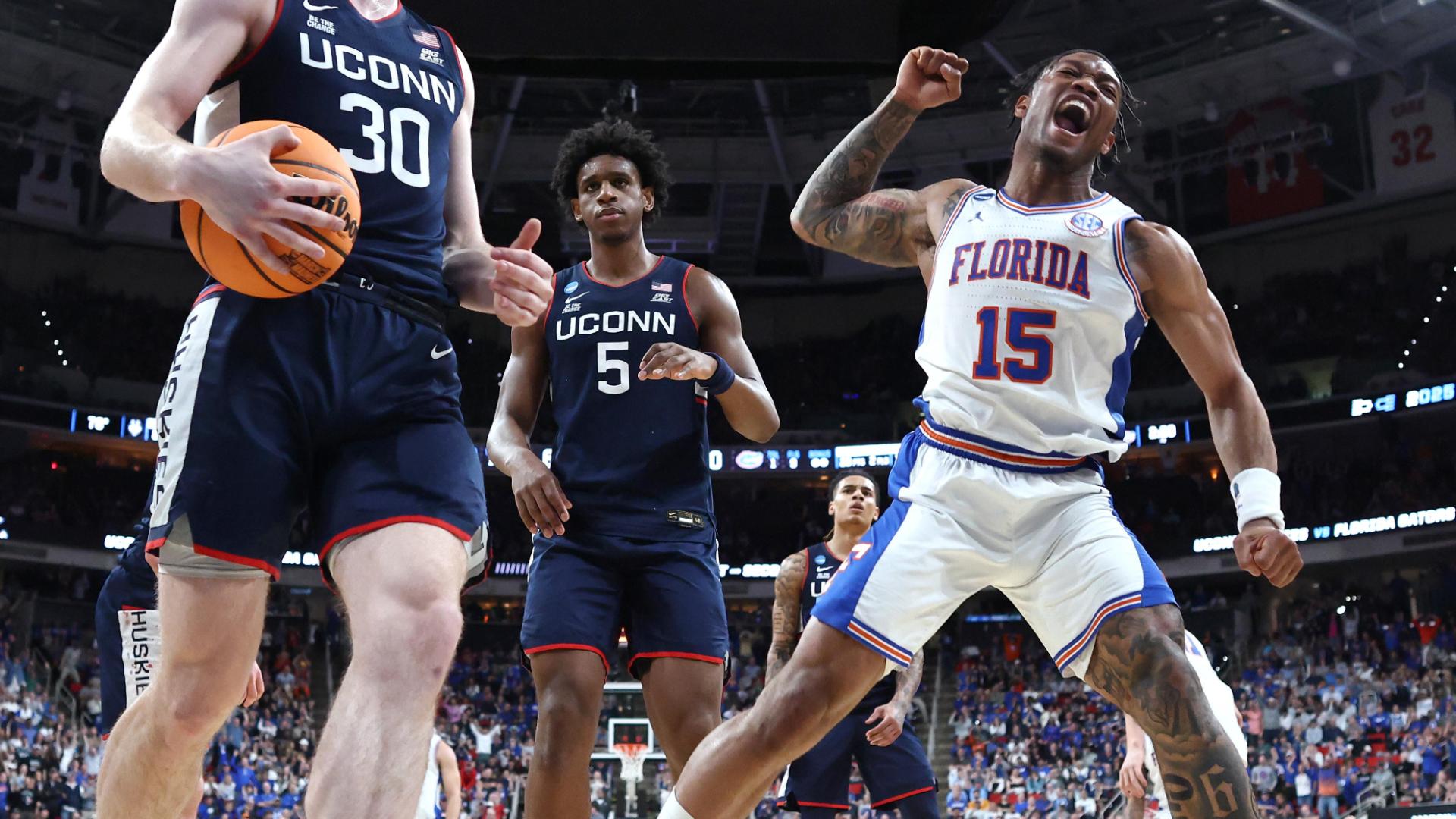 Alijah Martin puts UConn away with 2nd-chance slam
