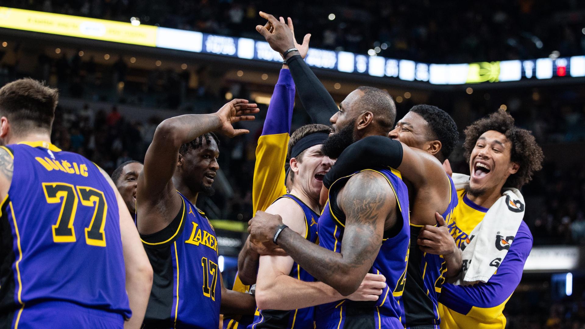 LeBron wins it for Lakers with buzzer-beating tip-in
