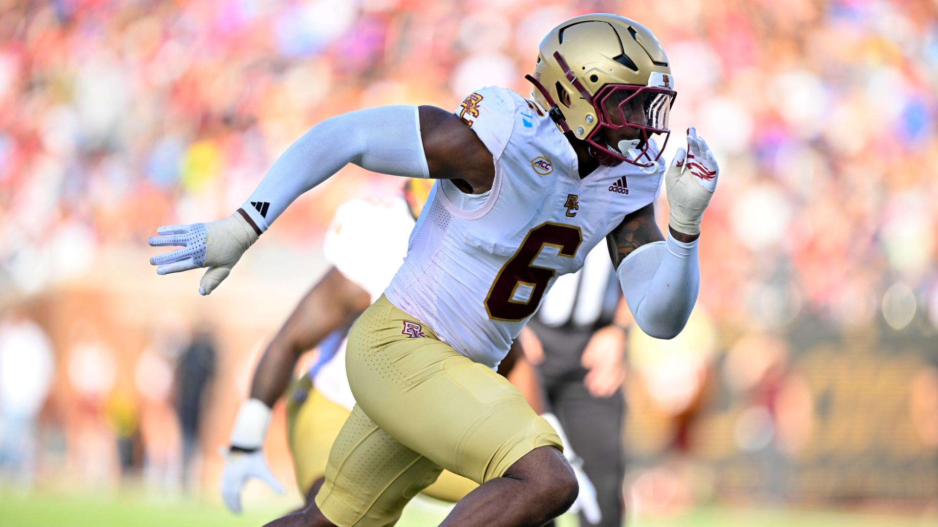 Donovan Ezeiruaku - Dallas Cowboys Defensive End - ESPN