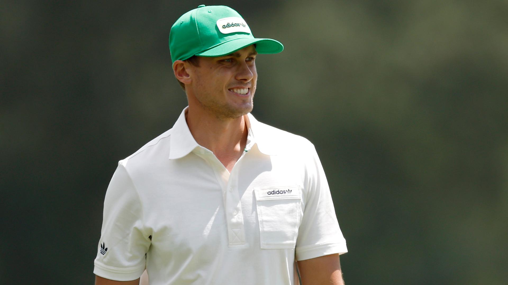 Aberg hits third consecutive birdie to get back into contention