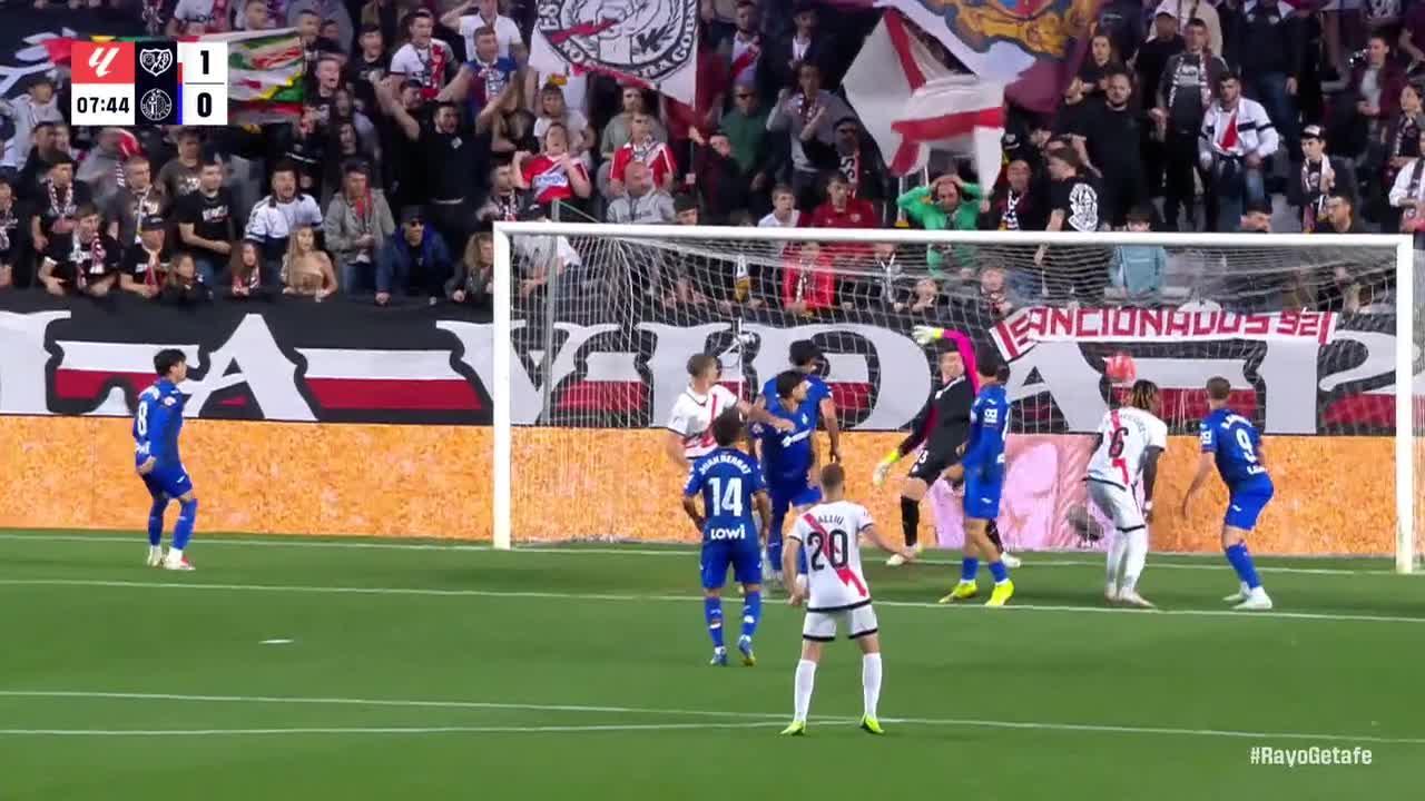 Florian Lejeune scores goal for Rayo Vallecano