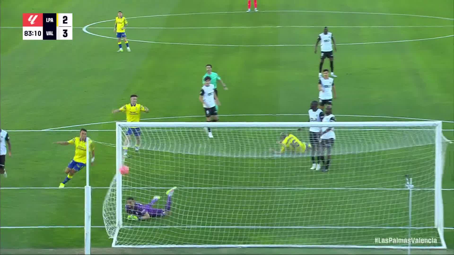 Oliver McBurnie nods home Short Goals vs. Valencia