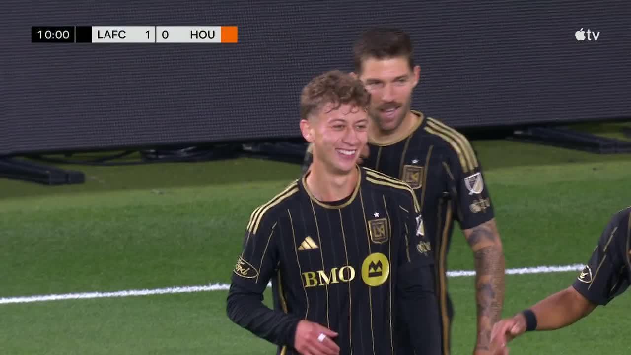 Nathan Ordaz makes it 1-0 LAFC