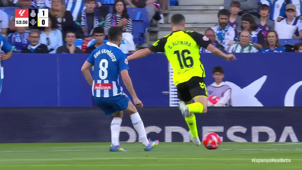Urko Gonzalez makes a great save