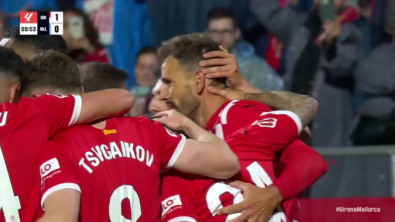 Cristhian Stuani finds the back of the net for Girona