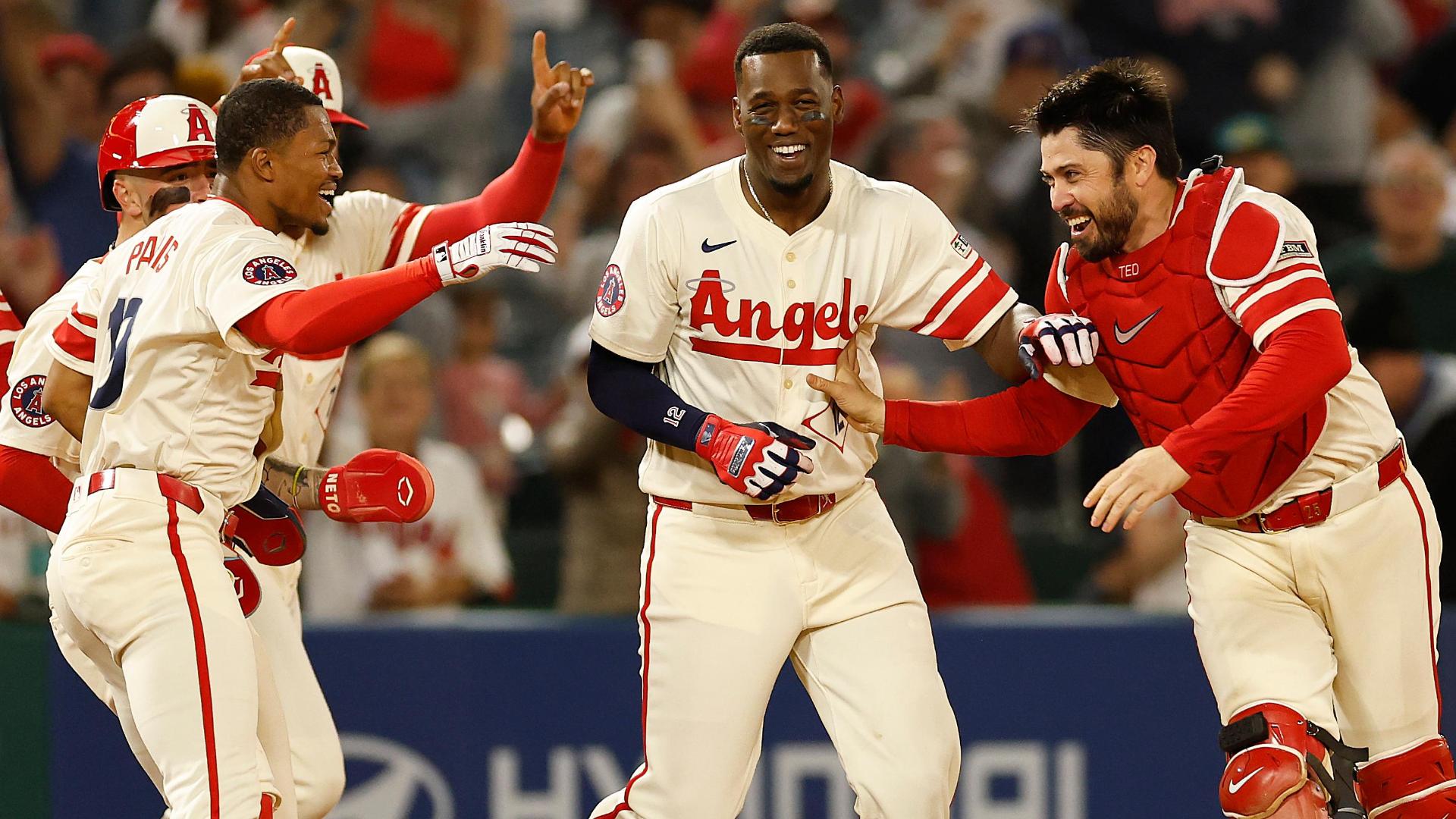 Jorge Soler wins it for Angels with bases-clearing double