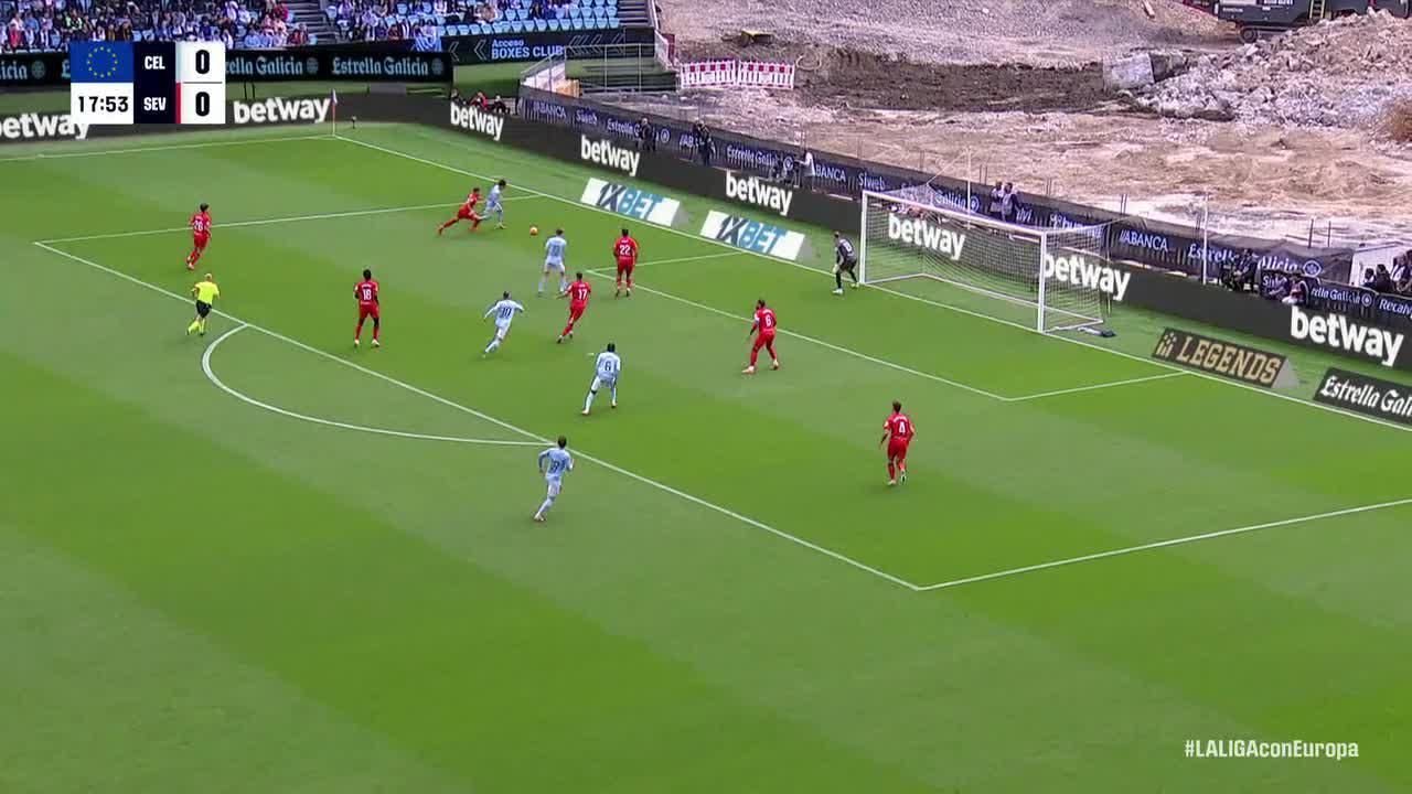Ørjan Nyland makes a great save