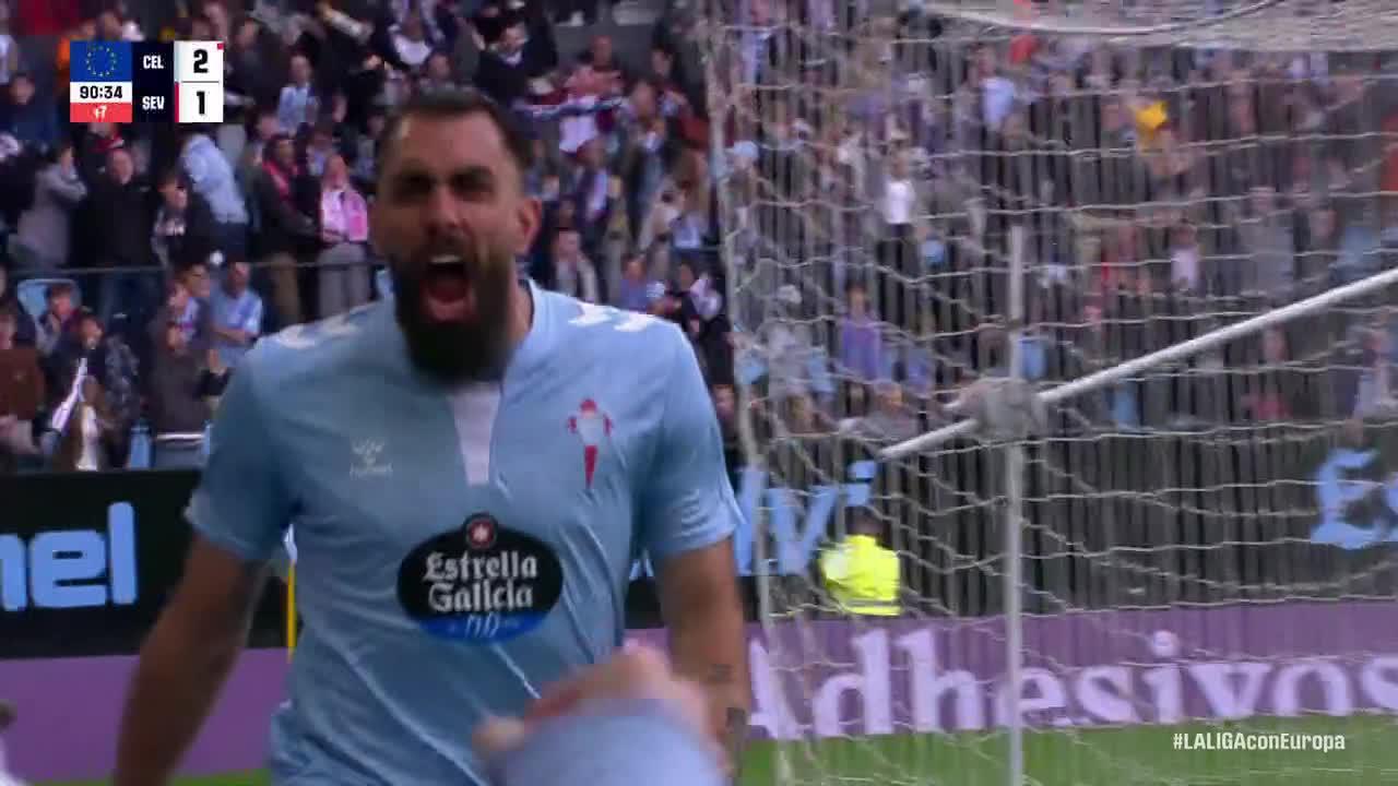 Borja Iglesias finds the back of the net for Celta Vigo