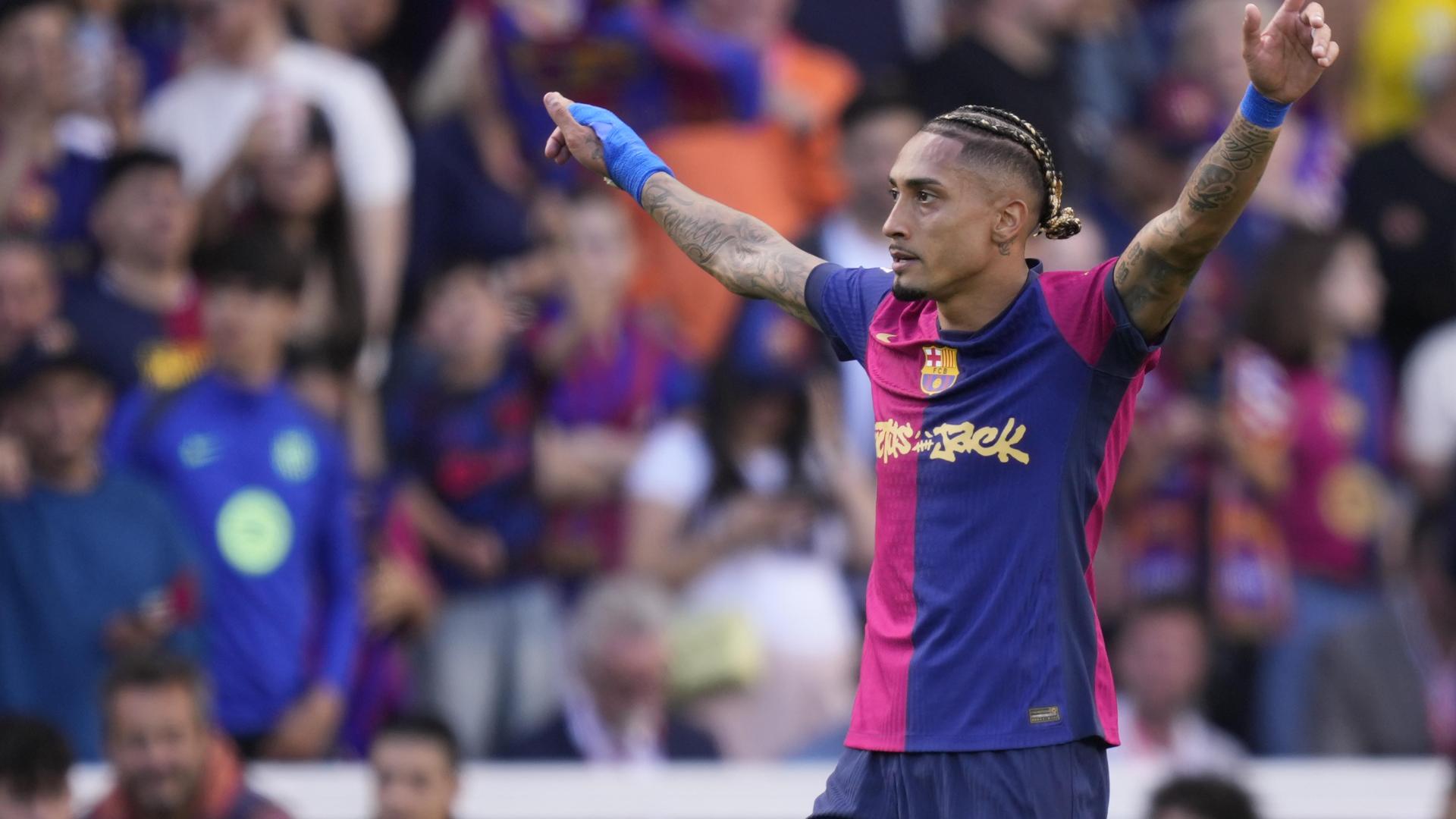 Barca take lead with 2 goals in less than 2 minutes
