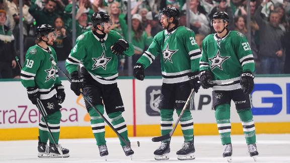 Stars' Alex Petrovic Scores Game 3 Winner Over Jets in Playoffs