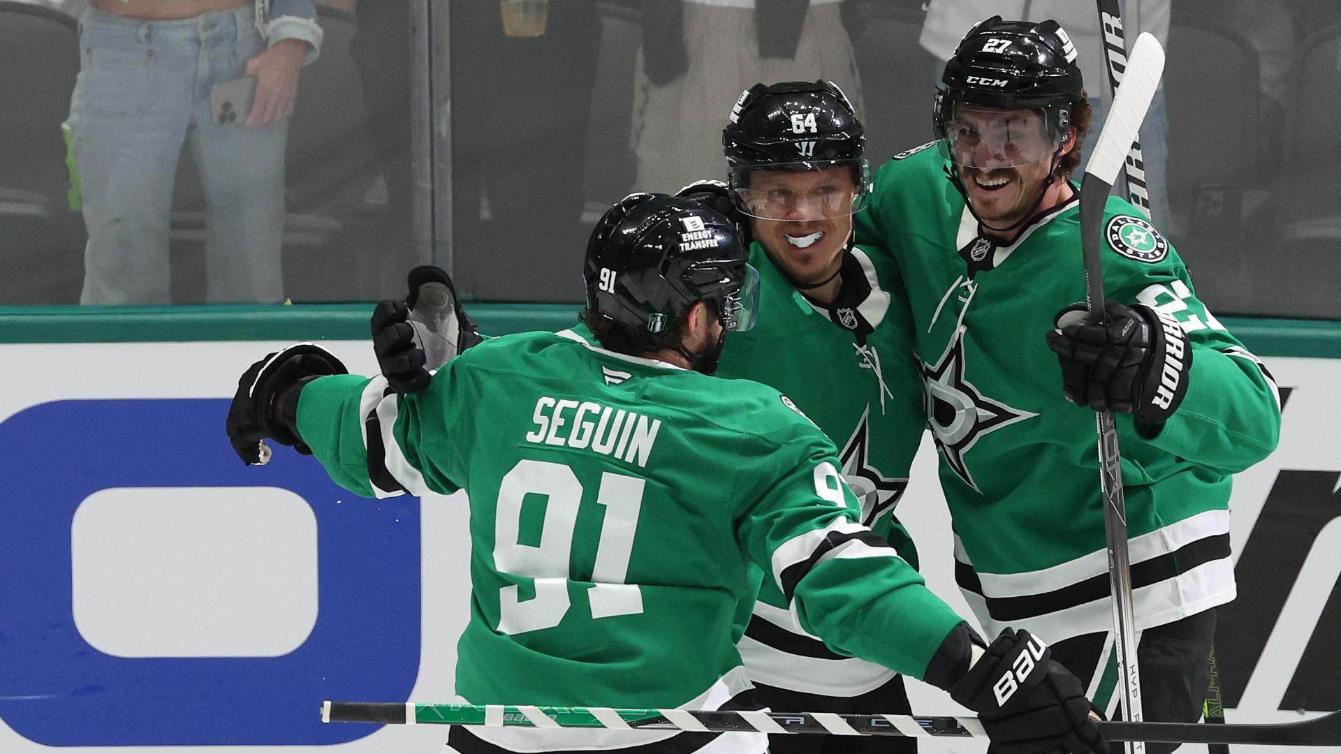 Mikael Granlund completes first career playoff hat trick
