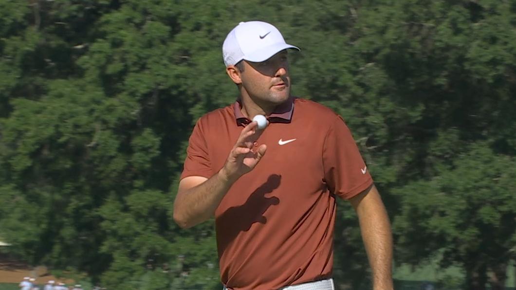 Scottie Scheffler chips in for his first birdie at the PGA Championship
