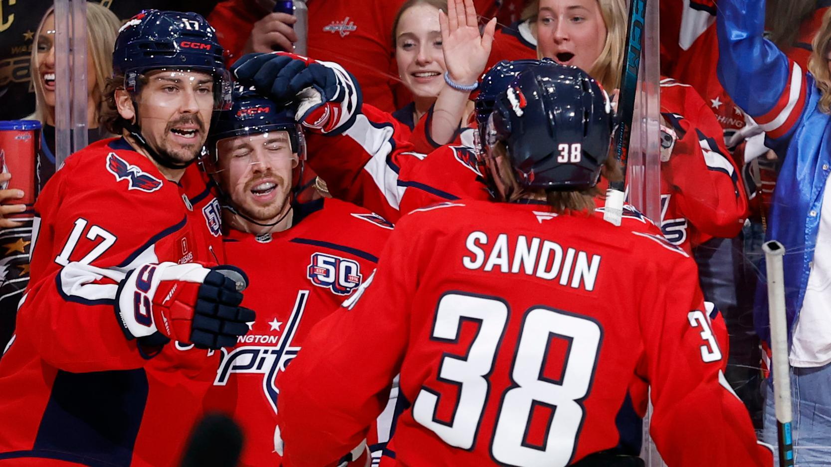 Anthony Beauvillier ties the score for the Capitals