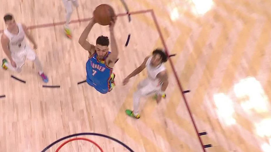 OKC turns stolen inbounds pass into a Holmgren dunk