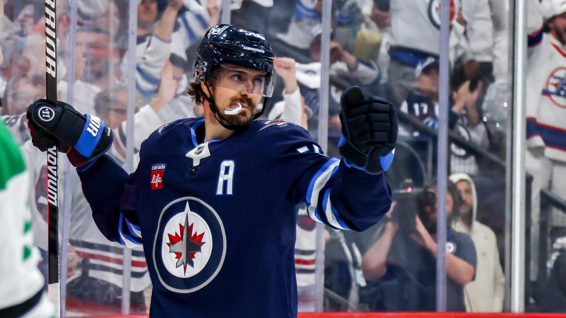 Mark Scheifele's goal finally puts the Jets on the board