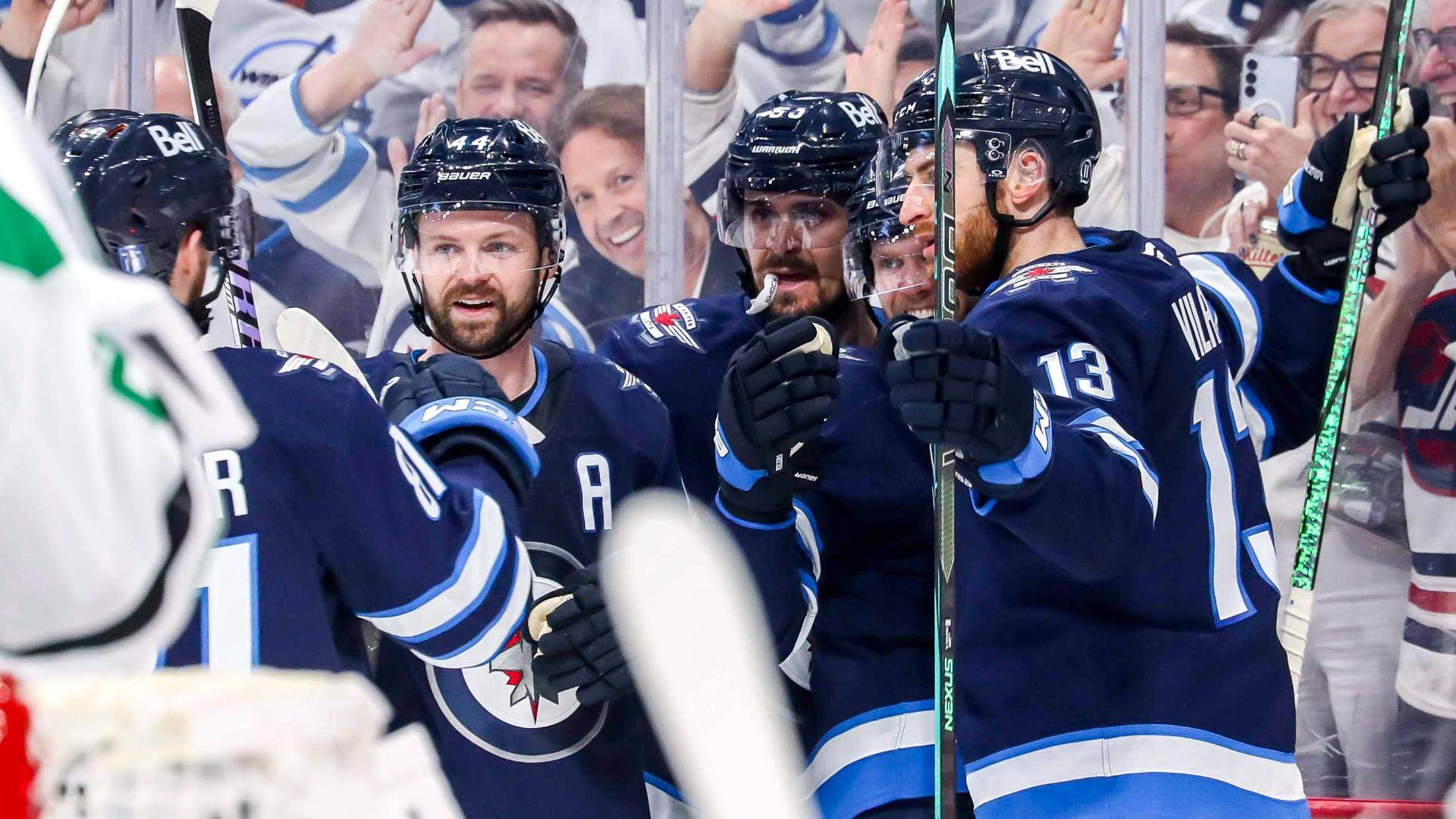Nikolaj Ehlers' empty-netter secures Game 5 for the Jets