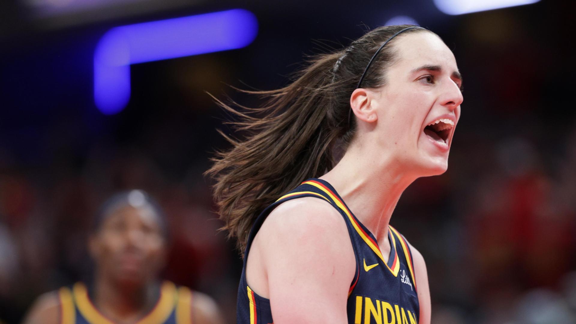 Caitlin Clark fired up after back-to-back logo 3s