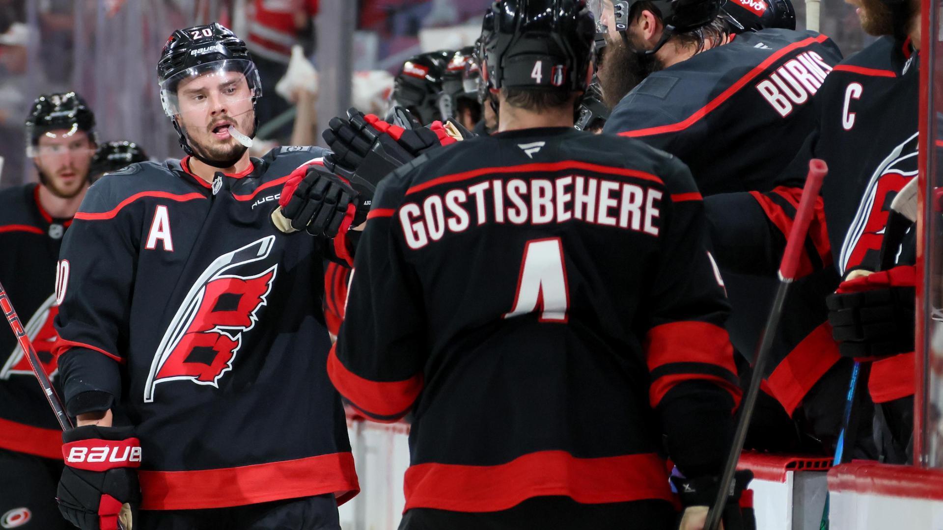Sebastian Aho gets one back for Carolina