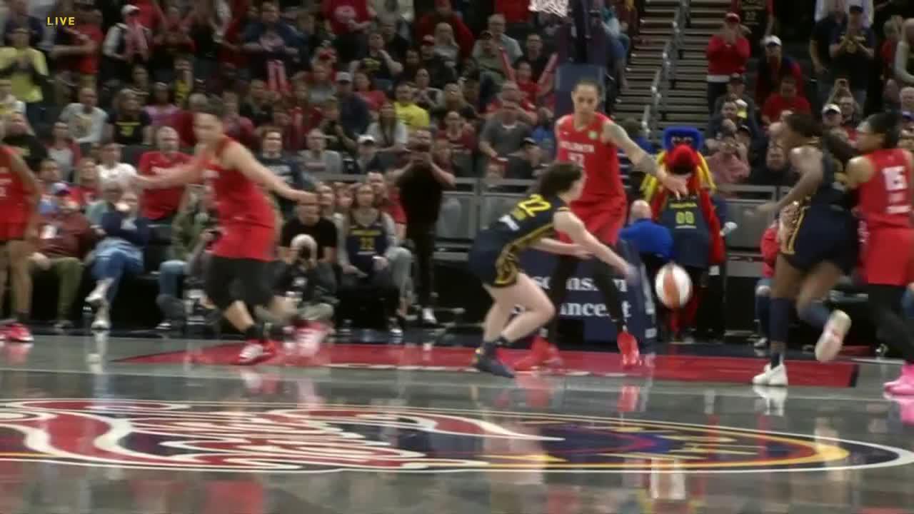 Caitlin Clark dimes Aliyah Boston for Fever bucket