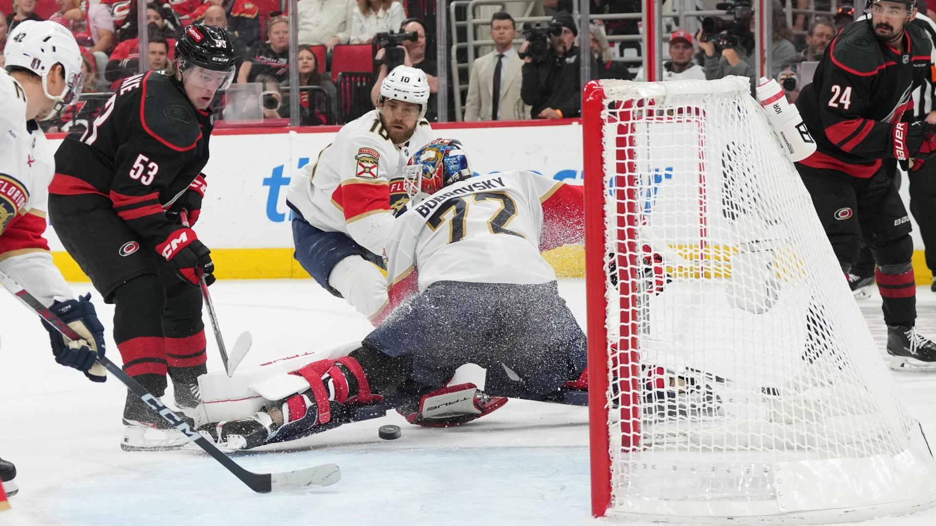 Jackson Blake nets power-play goal for Carolina