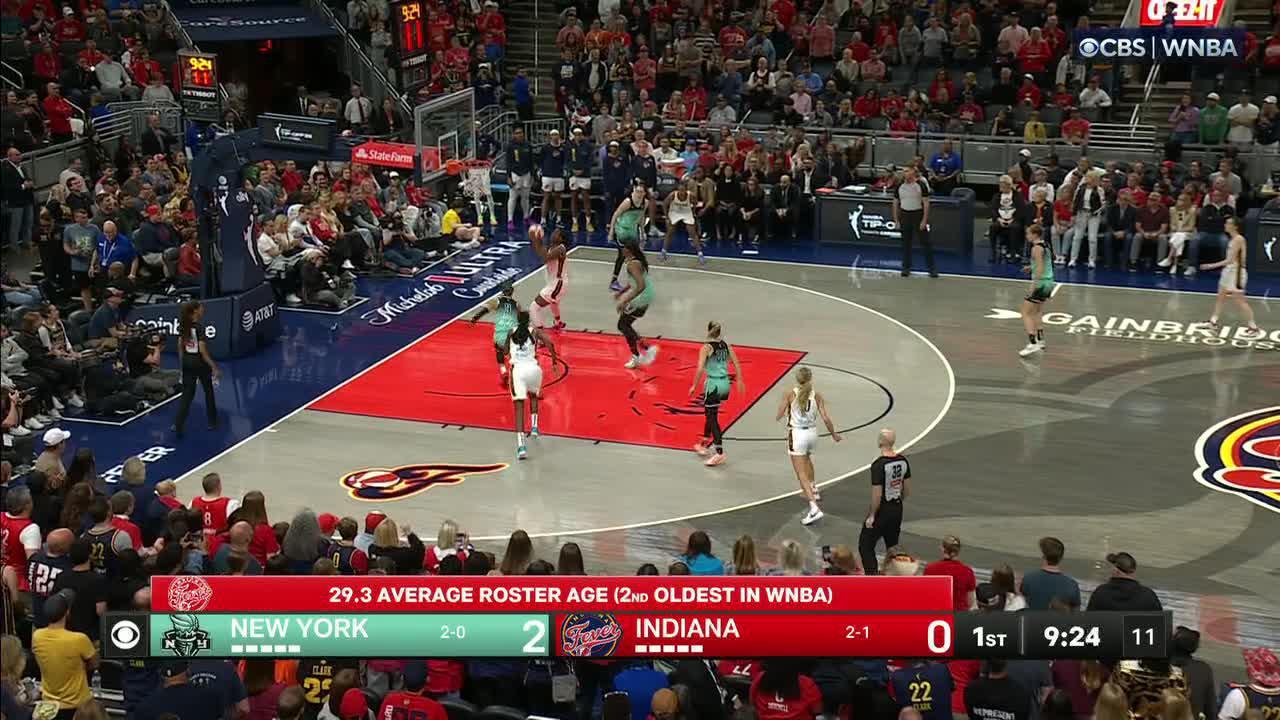 Caitlin Clark finds Aliyah Boston to open scoring for Fever
