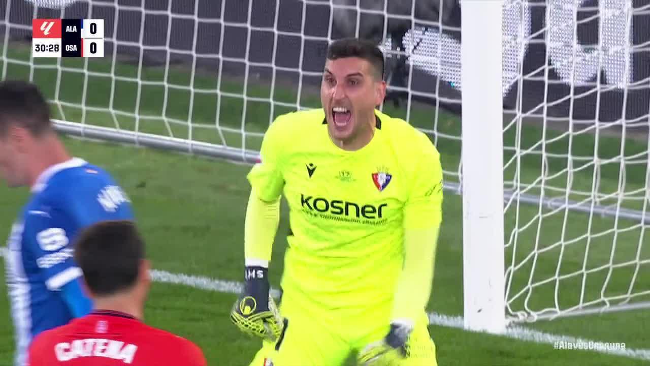 Sergio Herrera makes a great save